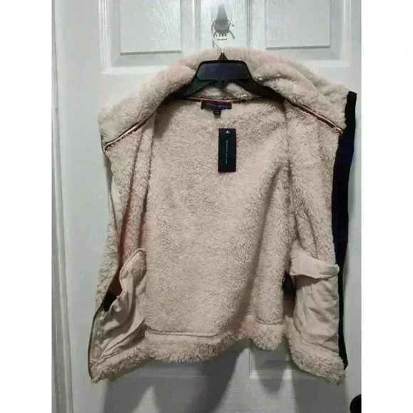 Tommy Hilfiger Faux Fur Vest Pink and Gold Fuzzy Vest Size Small New with Tags - Picture 6 of 15
